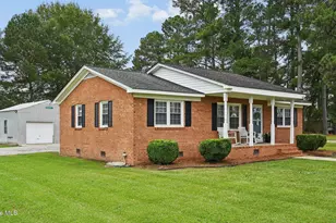 543 Boyd St, Grimesland, NC 27837 - Photo 2