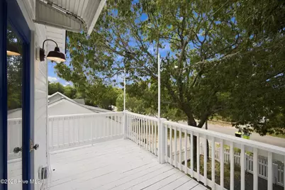 162 NE 5th Street, Oak Island, NC 28465 - Photo 2