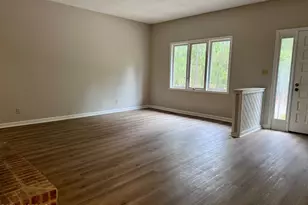 101 Sandham Ct, Seven Lakes, NC 27376 - Photo 4
