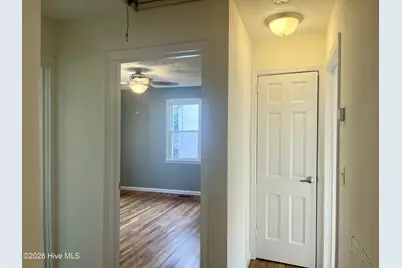 529 W Chapin Road, Aberdeen, NC 28315 - Photo 18