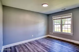 112 Sparkling Brook Way, Jacksonville, NC 28546 - Photo 2