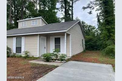 127 Twinwood Drive, Jacksonville, NC 28546 - Photo 1