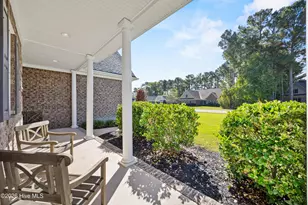 323 Crown Pointe Dr, Hampstead, NC 28443 - Photo 4
