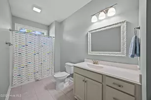 323 Crown Pointe Dr, Hampstead, NC 28443 - Photo 26