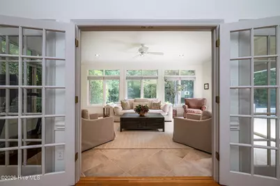 305 Taberna Circle, New Bern, NC 28562 - Photo 16
