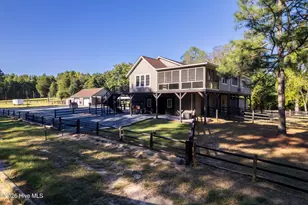 496 Yadkin Run Ln, Southern Pines, NC 28387 - Photo 4