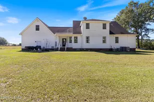 549 Sassafras Rd, Bladenboro, NC 28320 - Photo 42