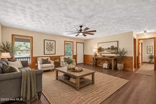 548 Carolina 306, Grantsboro, NC 28529 - Photo 4