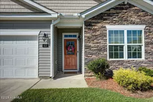 413 Isabelle St, New Bern, NC 28560 - Photo 2