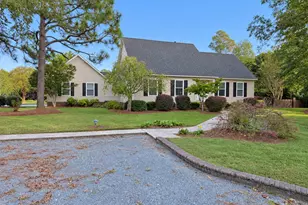 306 Pecan Ln, Laurinburg, NC 28352 - Photo 2