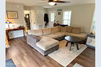 194 Bridlewood Drive, Jacksonville, NC 28540 - Photo 10