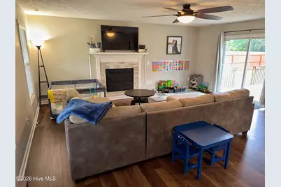 194 Bridlewood Drive, Jacksonville, NC 28540 - Photo 8