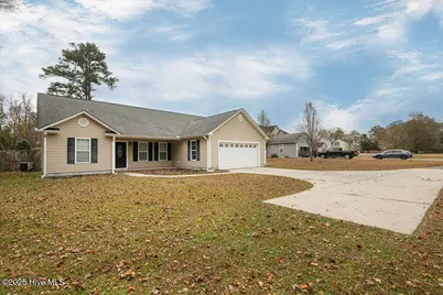 104 Elbert Way, Jacksonville, NC 28540 - Photo 2