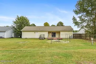 146 Ashbury Park Ln, Richlands, NC 28574 - Photo 20