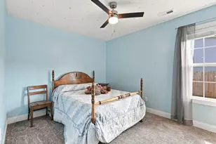 504 Spiro Ct, Richlands, NC 28574 - Photo 22