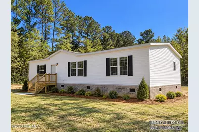 388 Mallard Roost Drive, Burgaw, NC 28425 - Photo 2