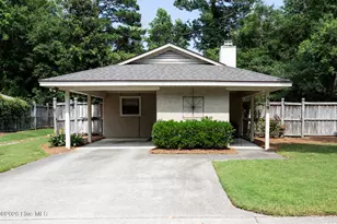 319 Smugglers Ct, Wilmington, NC 28405 - Photo 1