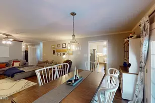 403 N Goldsboro St, Pikeville, NC 27863 - Photo 10
