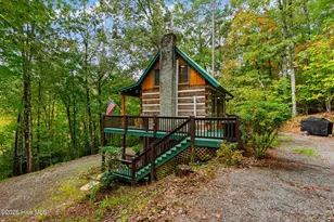 151 Pinewood Dr, Murphy, NC 28906 - Photo 4