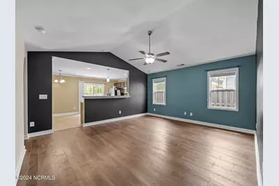 420 Salvo Court, Surf City, NC 28445 - Photo 4