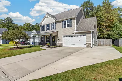 804 Oleander Street, Jacksonville, NC 28540 - Photo 2