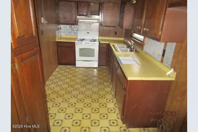 217 W Walker Street, Kill Devil Hills, NC 27948 - Photo 4