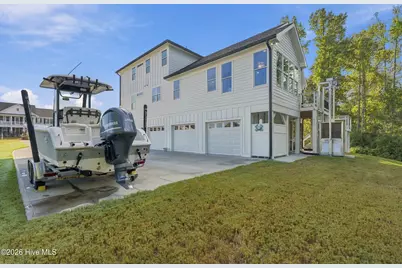 210 River Oats Court, Holly Ridge, NC 28445 - Photo 52