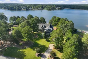 118 Jonathon's Dr, West End, NC 27376 - Photo 2