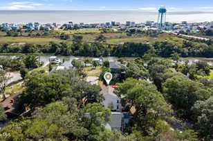 122 SE 2nd St, Oak Island, NC 28465 - Photo 34