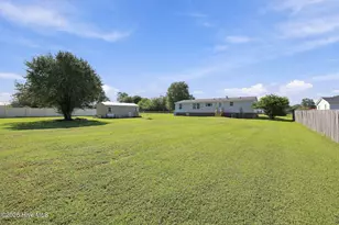 102 Wildcat Ct, Richlands, NC 28574 - Photo 54