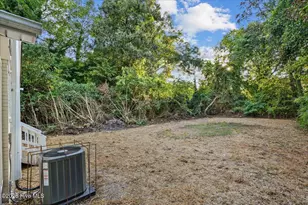 623 Slaughter St, Goldsboro, NC 27530 - Photo 6