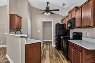 134 Rosemary Ave, Hubert, NC 28539 - Photo 10