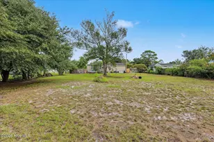 121 Freshwater Dr, Hubert, NC 28539 - Photo 38