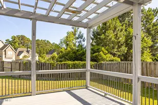 300 Walkens Woods Ln, Jacksonville, NC 28546 - Photo 26
