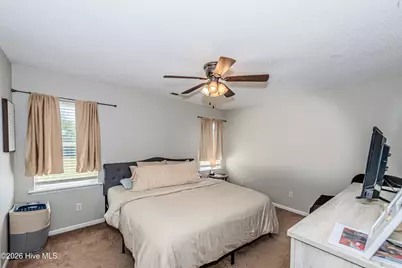 126 Forest Bluff Drive, Jacksonville, NC 28540 - Photo 10