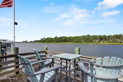104 SW Yacht Drive, Oak Island, NC 28465 - Photo 4