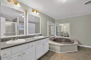 4105 Maggie Ln, New Bern, NC 28560 - Photo 16