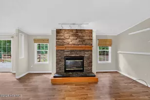 4105 Maggie Ln, New Bern, NC 28560 - Photo 8