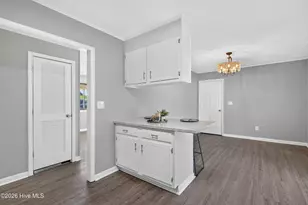 402 Dale Dr, Jacksonville, NC 28540 - Photo 16