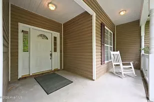 421 Riverside Ln, Stella, NC 28582 - Photo 6