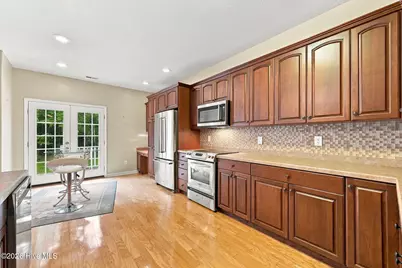 421 Riverside Lane, Stella, NC 28582 - Photo 14