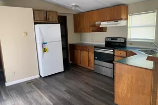 2181 Blue Creek Rd, Jacksonville, NC 28540 - Photo 6
