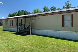 2181 Blue Creek Rd, Jacksonville, NC 28540 - Photo 2