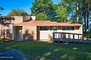 1 Quarterdeck, New Bern, NC 28562 - Photo 2