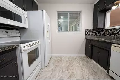 1 Quarterdeck, New Bern, NC 28562 - Photo 12