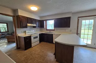 1124 Chestnut Dr, Elizabeth City, NC 27909 - Photo 4
