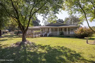 605 Red Hill Church Rd, Clinton, NC 28328 - Photo 2