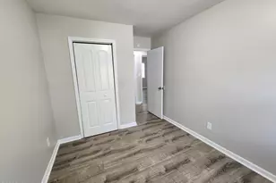 103 Hampton Ct, Jacksonville, NC 28546 - Photo 10