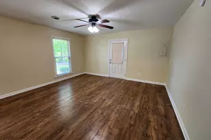 308 Majestic Ln, Jacksonville, NC 28546 - Photo 4