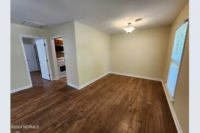 308 Majestic Lane, Jacksonville, NC 28546 - Photo 6